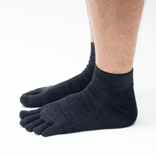 画像をギャラリービューアに読み込む, YUBI SOCKS Toe Socks Quarter Crew Axio Wool
